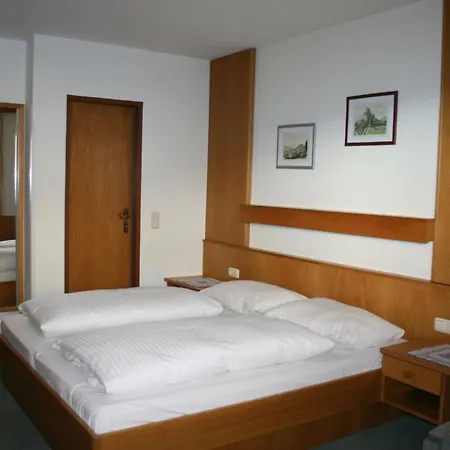 Bed & Breakfast Schipflinger 3*